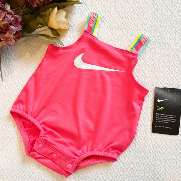 Nike Other - NWT Nike Baby Dryfit Swimsuit Size 3M